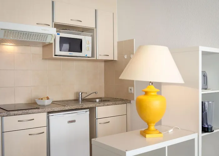 Lägenhet Climatise, Centre-ville, Proche Plage, Wifi - Fr-1-466a-54 *